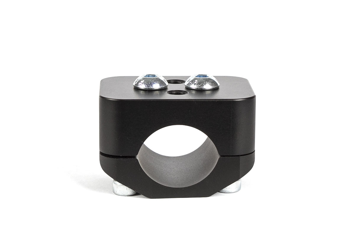 IC-7 Dash Tube Mount 1.25 in